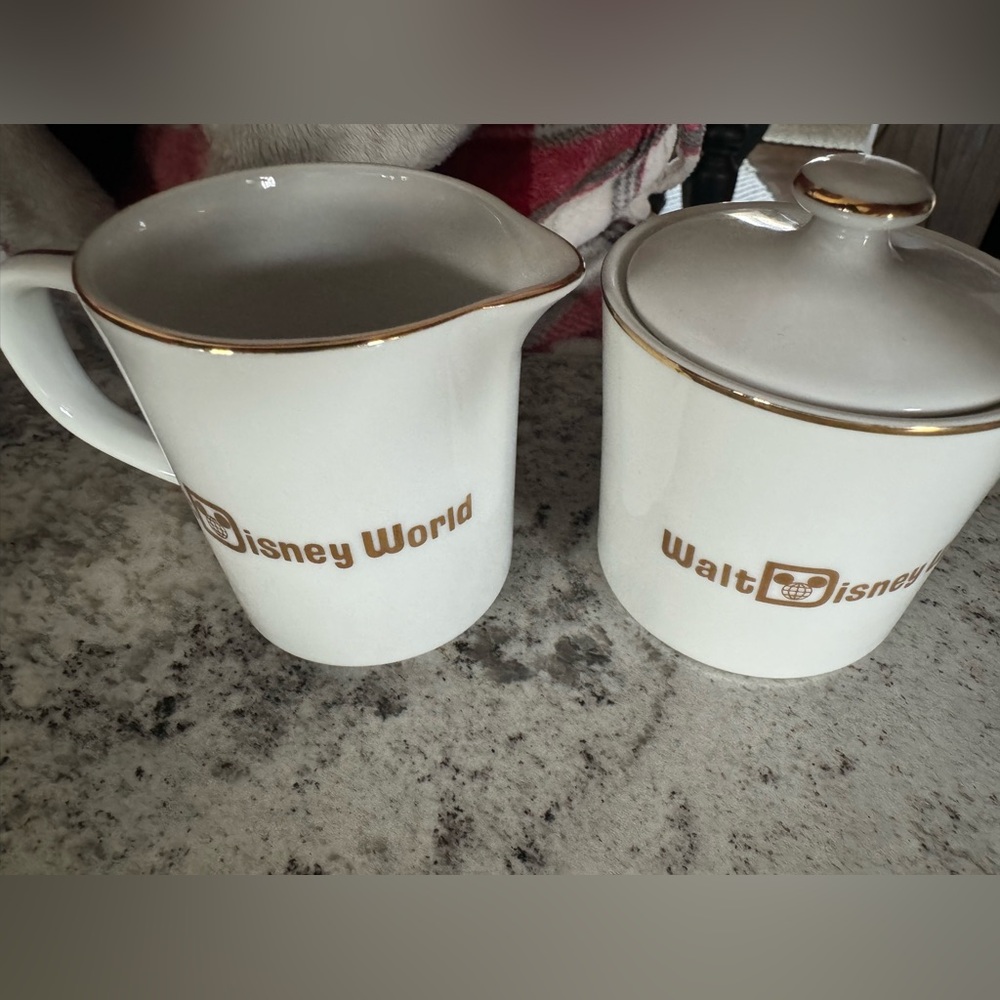A vintage Walt Disney World Cinderella Castle sugar bowl and creamer. - Picture 4 of 5